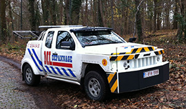 Voiture de dépannage 4x4 avec panier réglable